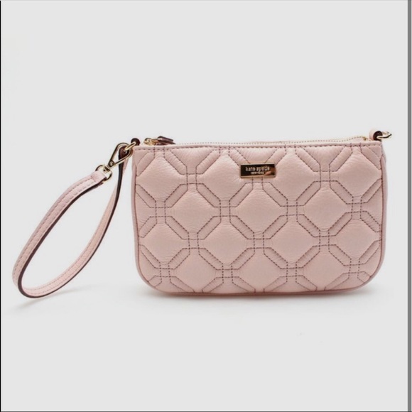 kate spade Handbags - Kate Spade pink blush Astor Court wristlet purse